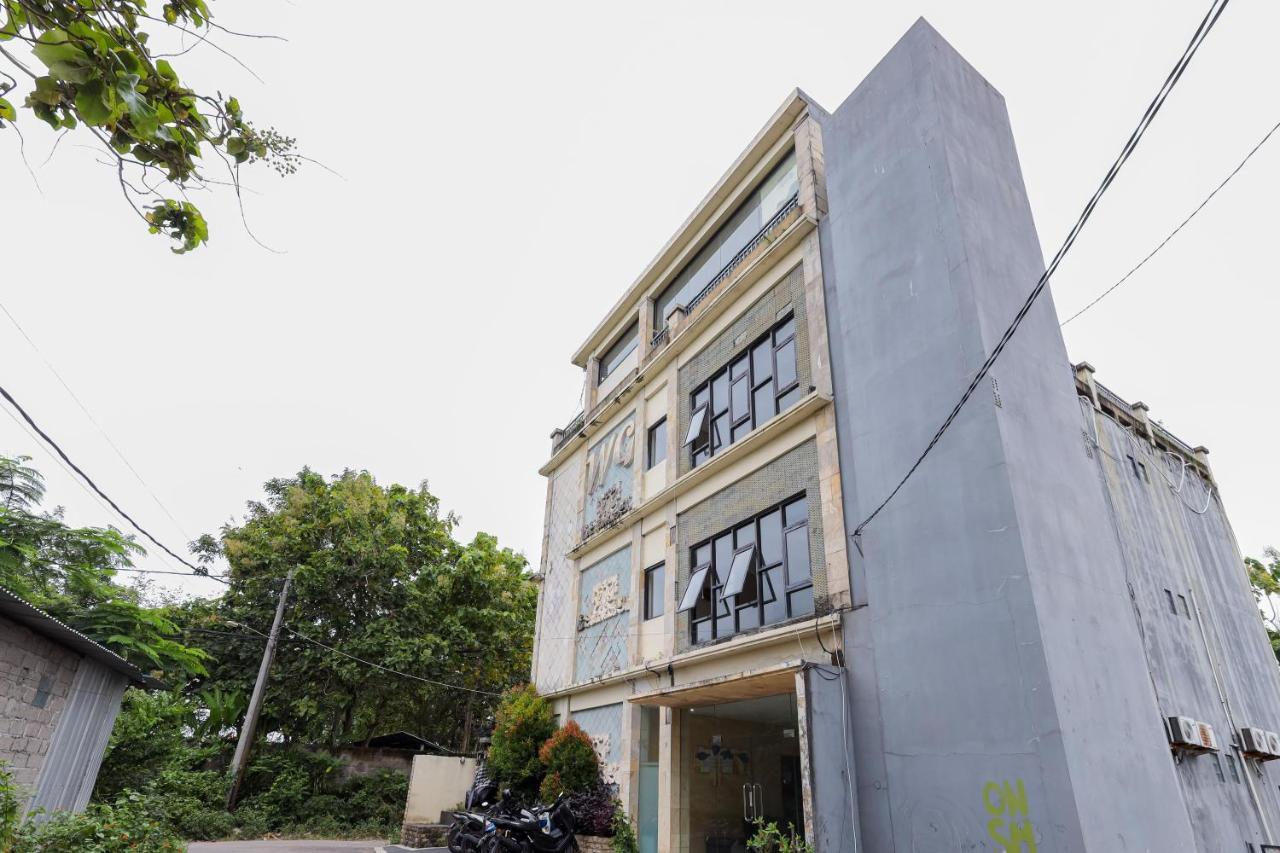 Urbanview Hotel Wg Jimbaran Bali Ungasan Exterior foto