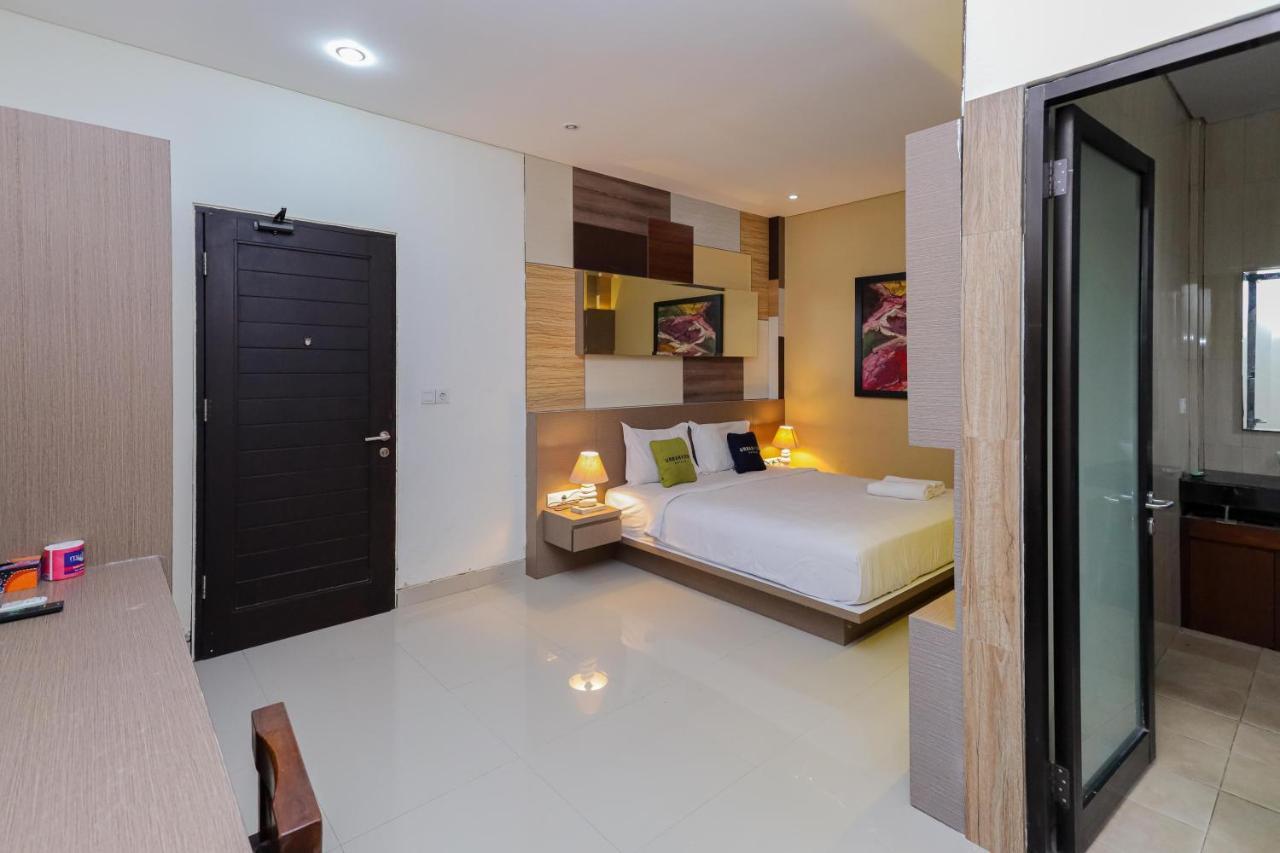 Urbanview Hotel Wg Jimbaran Bali Ungasan Exterior foto